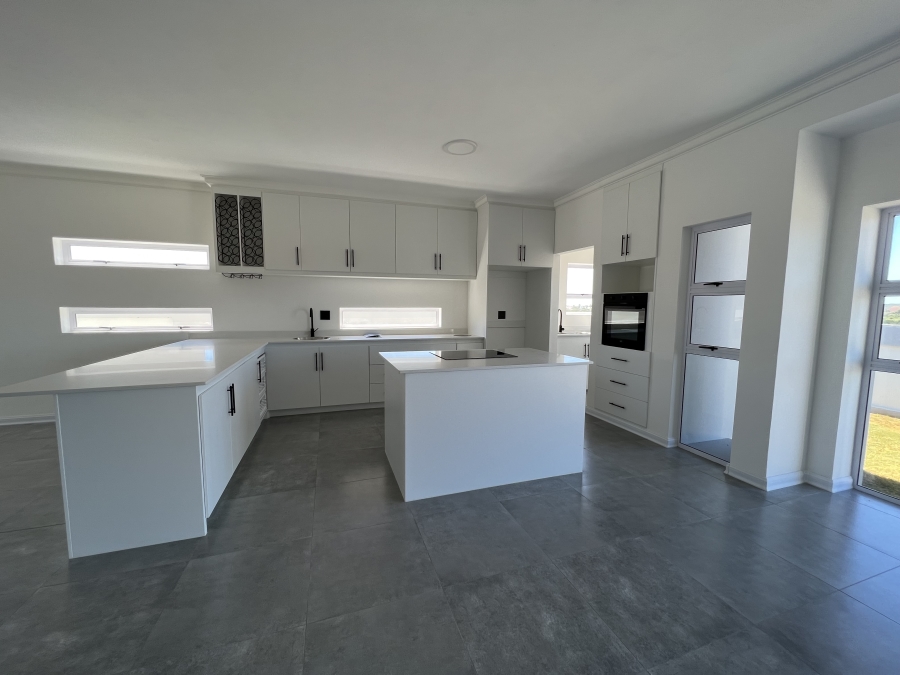 3 Bedroom Property for Sale in Aston Bay Eastern Cape